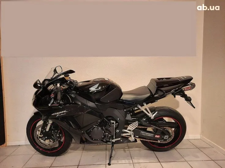 Honda CBR Image 4